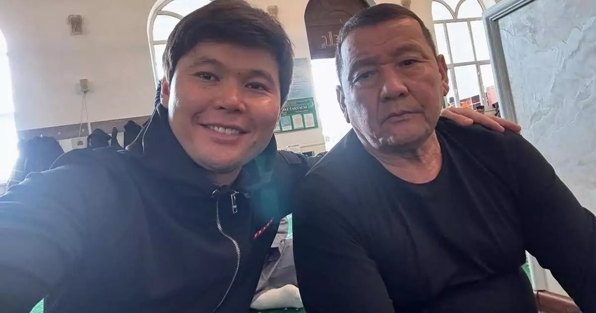  `Әкешім, жаныңыз жәннатта болсын`: Ернар Айдар жеке өмірі жайлы жан сырын ақтарды (ВИДЕО) 