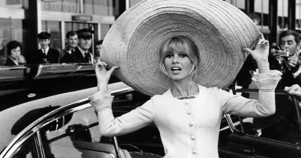  Әлемге әйгілі актриса Брижит Бардо қайтыс болды 