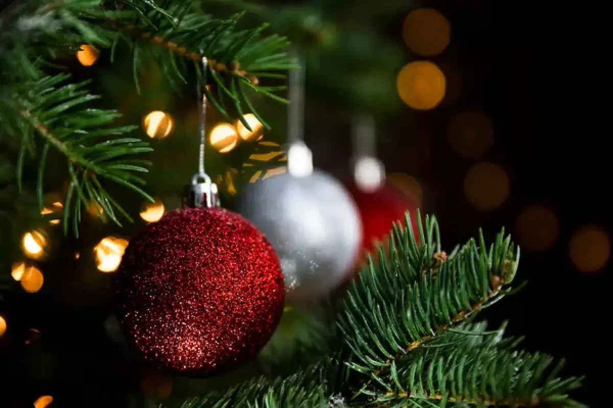 Елочные украшения «оживают»: в Минске выпустили игрушки с дополненной реальностью