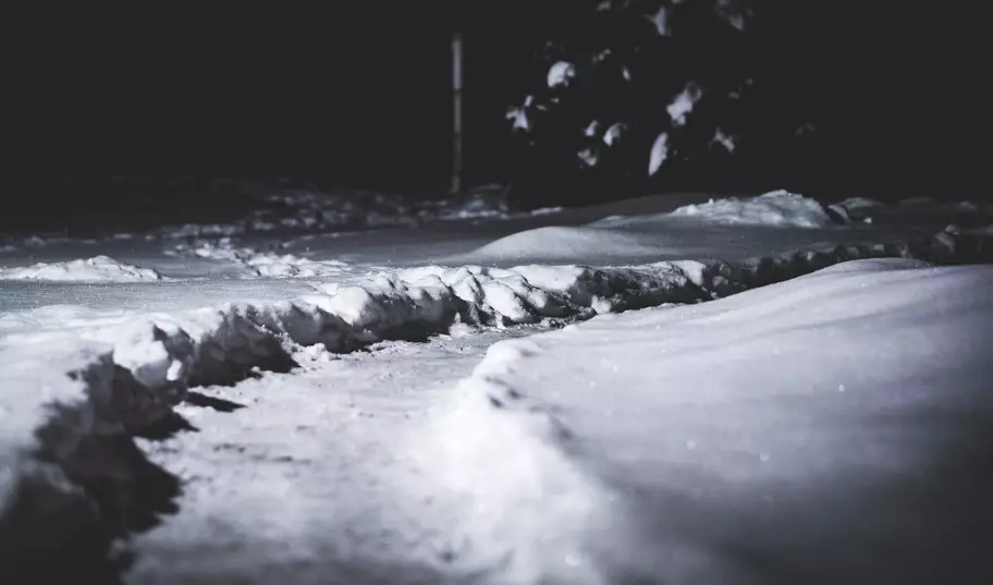 Движение ограничили на еще двух республиканских трассах Казахстана