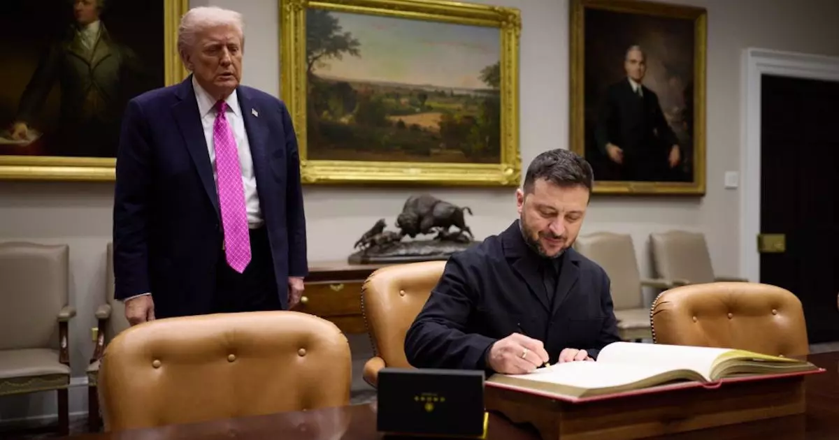   Вашингтон Киевке ұсынатын қауіпсіздік пакеті жайлы жаңа дерек шықты - CNN   