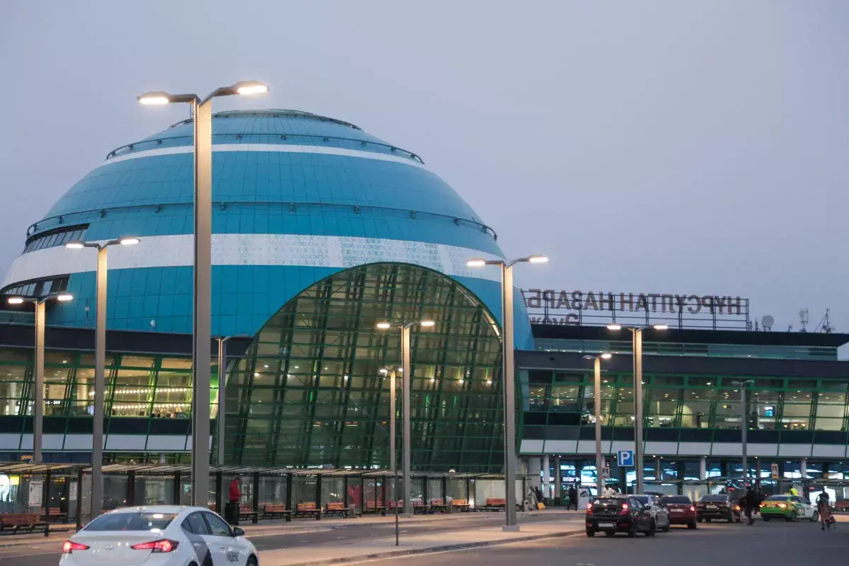 Аэропорт Астаны перешел на усиленный режим в новогодние праздники