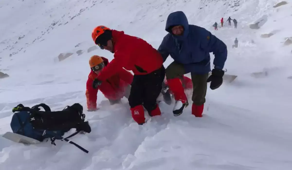 Алматы тауларында болған трагедиядан кейін құтқарушылар туристерге үндеу жасады