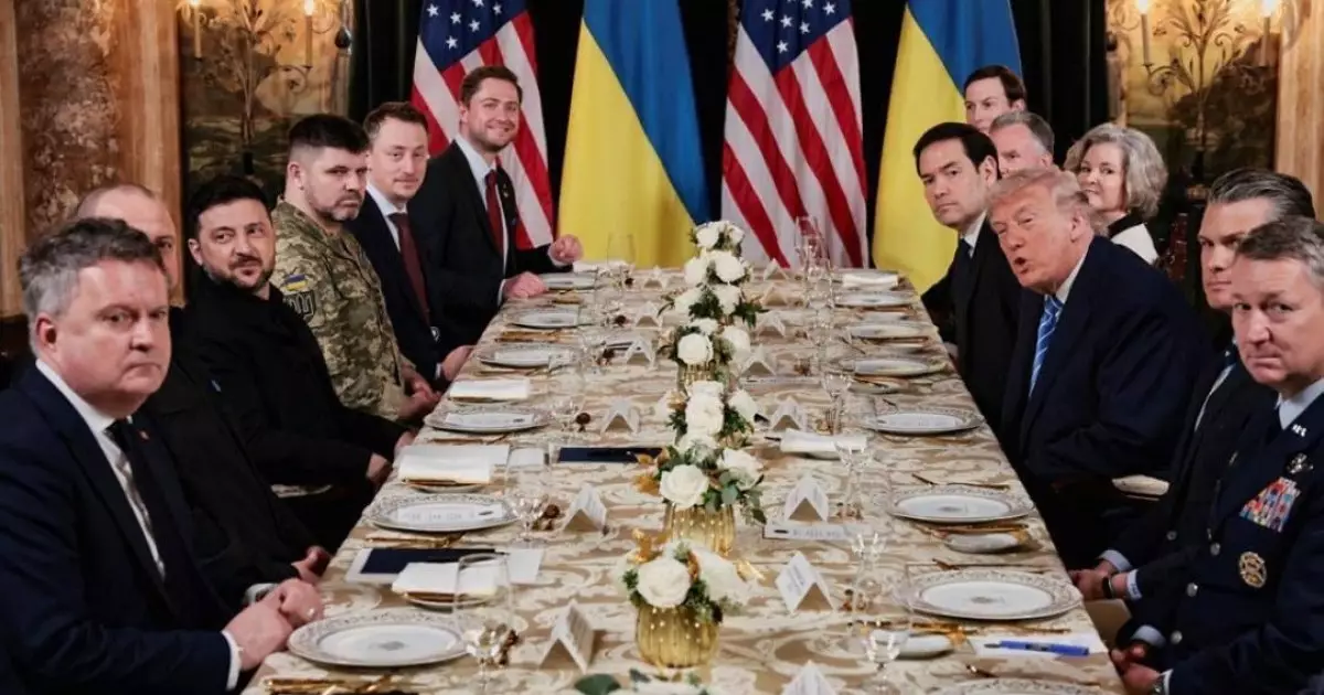  Дональд Трамп: Келіссөздер шешуші кезеңге таяды 