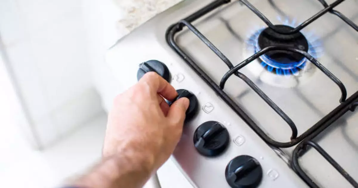   Атырау облысында үш адам газдан уланып, қаза тапты   