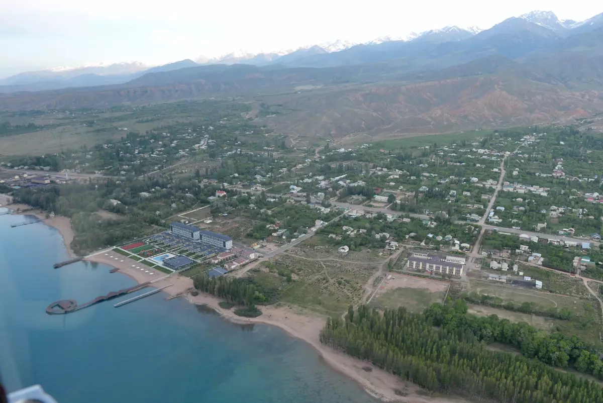 Инвесторов могут привлечь к развитию казахстанских курортов в Иссык-Кульской области