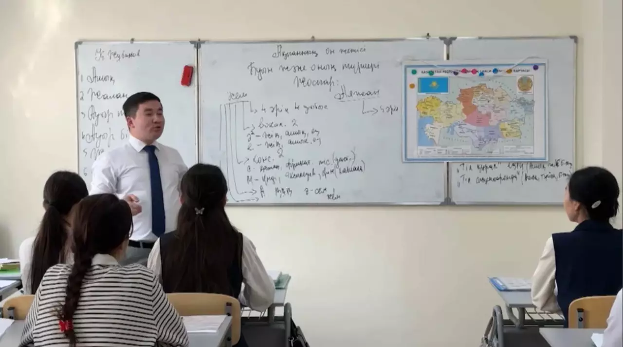 Ташкентте қазақ мектептеріне маман дайындайтын білім ордасы бар