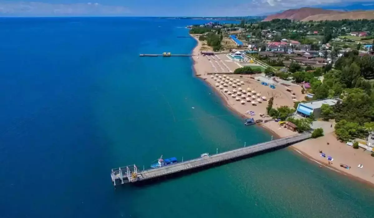 Казахстан превратит свои пансионаты на Иссык-Куле в 4-звездочные отели