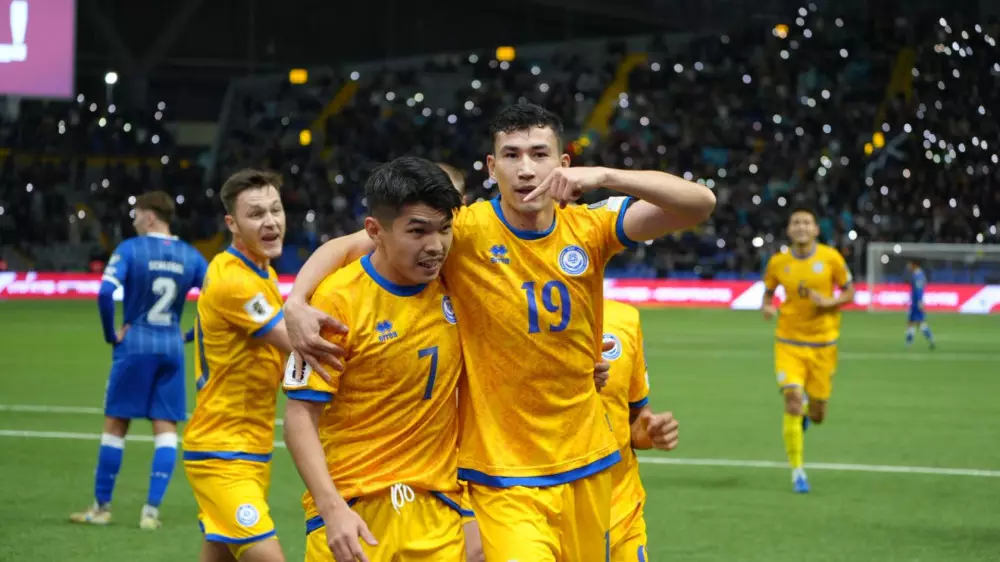 Целый час “возил“ Уэльс: лидер сборной Казахстана принял решение о карьере