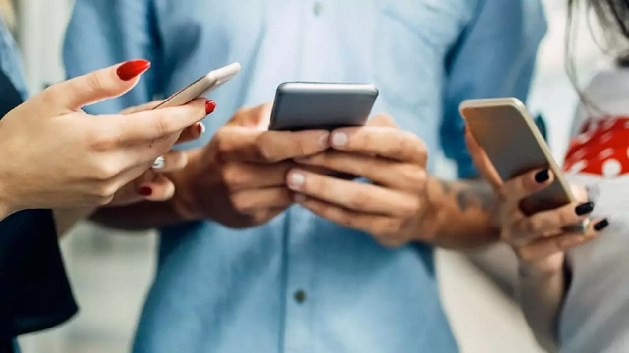 Минцифры: улучшение качества связи без повышения тарифов невозможно