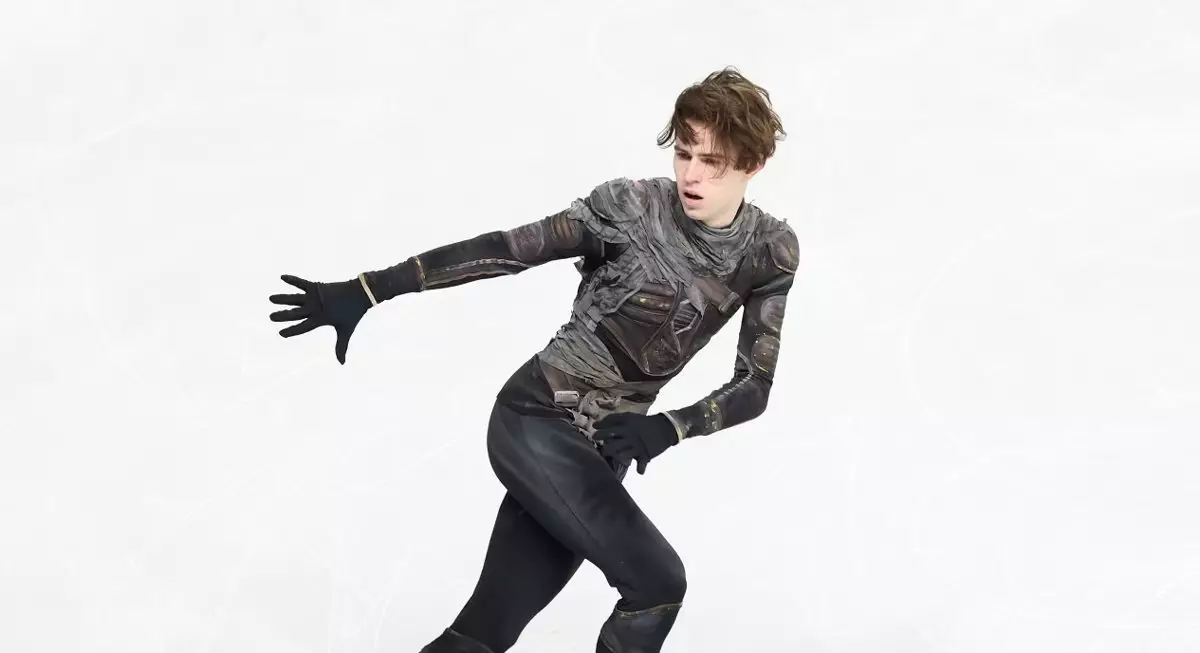 Форму зимних олимпийцев показали в Минтуризма Казахстана