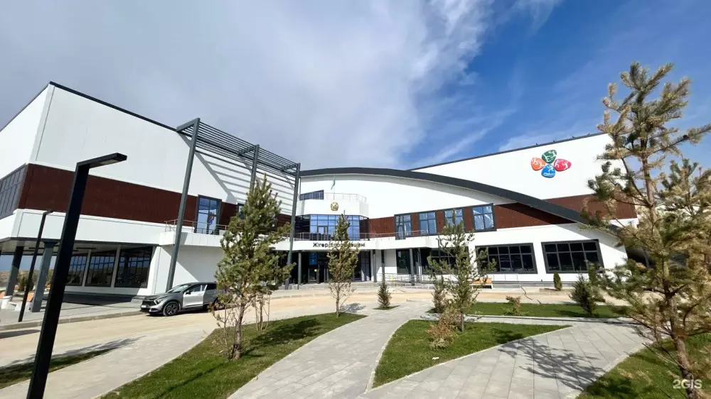 Бассейндер, спорт кешендері және стадиондар: Ұлытау аймағында спорт қалай дамып келеді