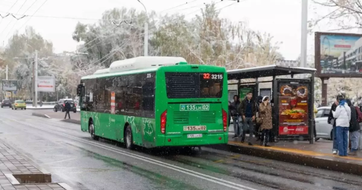  Новый способ оплаты проезда ввели в автобусах Алматы 