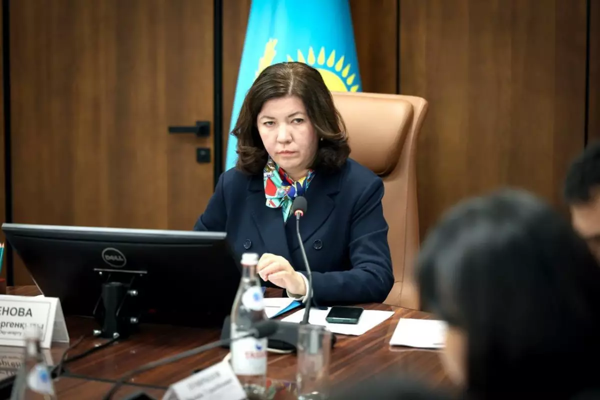 Министерство просвещения пересмотрит правила аттестации педагогов и ранее утверждённые приказы