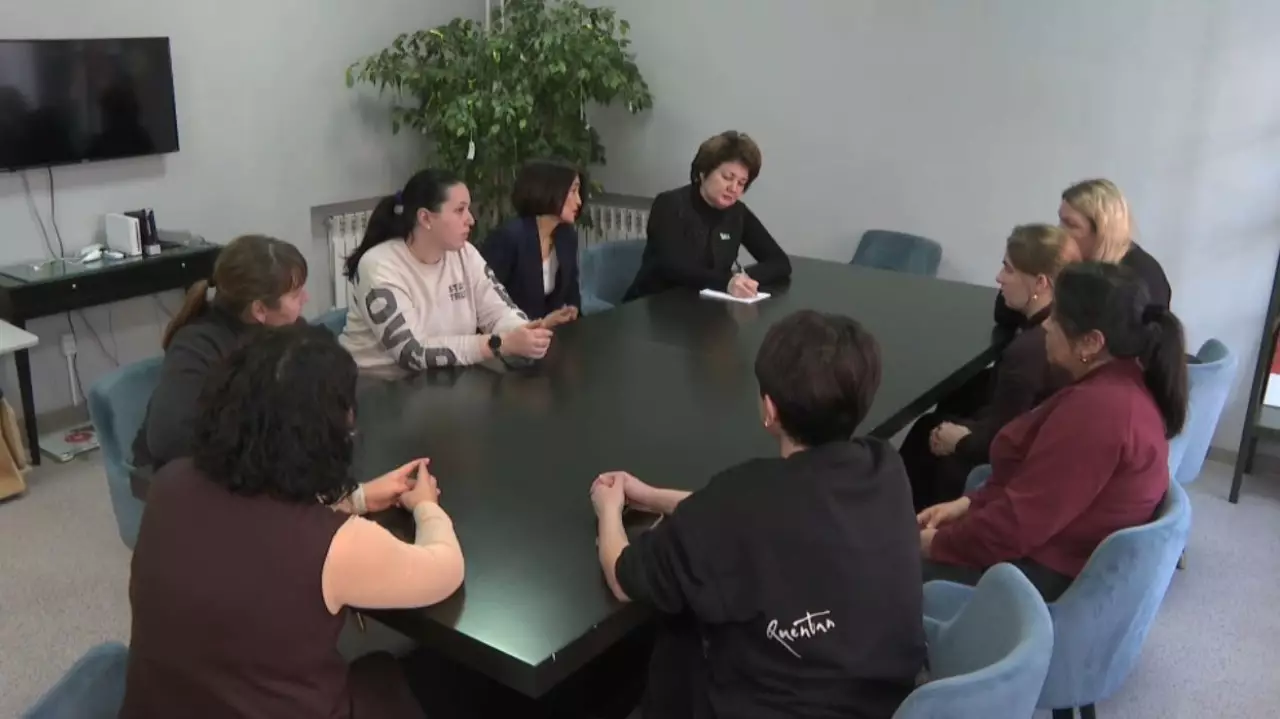 Вопросы инклюзии обсудили на встрече с сенатором в Усть-Каменогорске