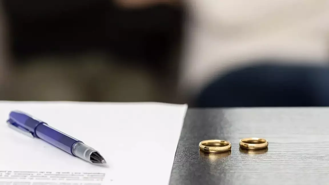 Өзбекстанда ажырасқаннан кейін ер адам экс-жұбайын баспанамен қамтамасыз етуге міндеттелуі мүмкін