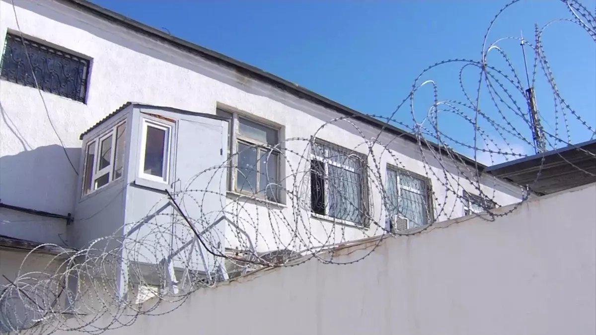 18 жастағы жігіт көз жұмды: екі күдікті ұсталып, уақытша ұстау изоляторына қамалды