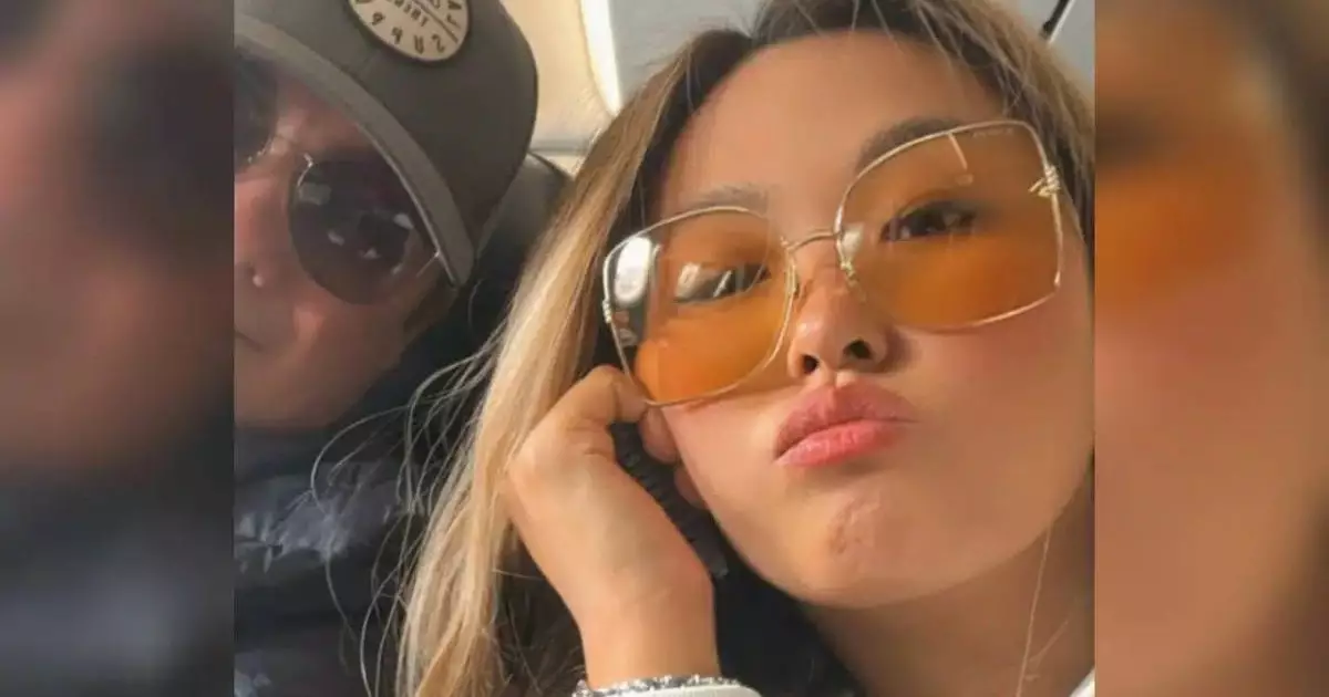  `Жаңа жылда айтатын өсек дайын`: Тұрсынбектің екінші әйелі елді елең еткізетін хабарын айтты 