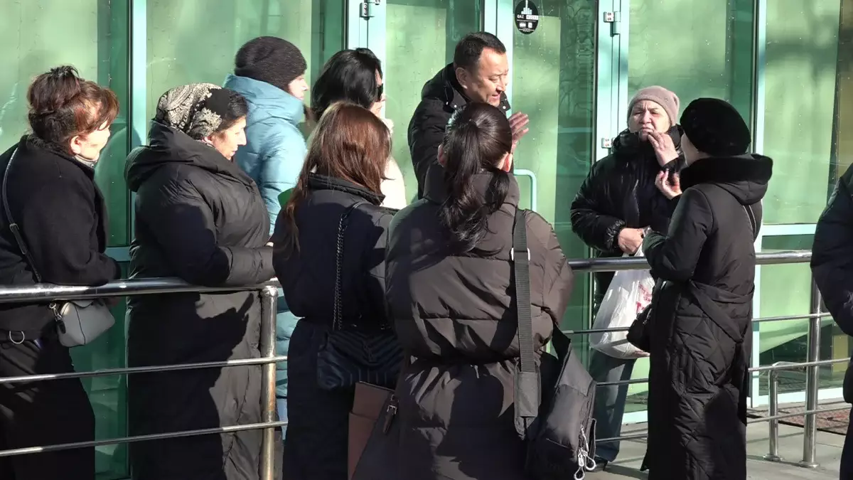 Тұрғын үйдегі түйткіл: 1500-ден аса алматылық көлік қоятын жер таппай жүр