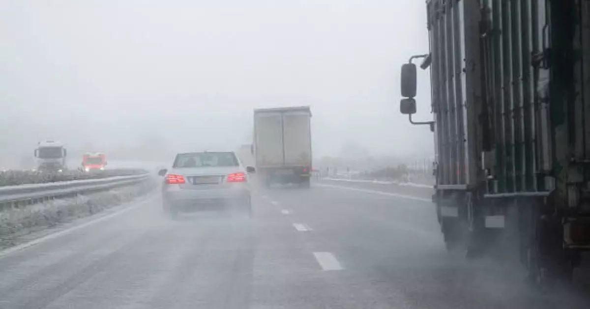   Ауа райы күрт бұзылып, Ұлытау және Қызылорда облысында жол жабылды   