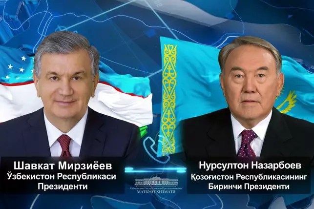 Президент Узбекистана провел телефонный разговор с первым президентом Казахстана.