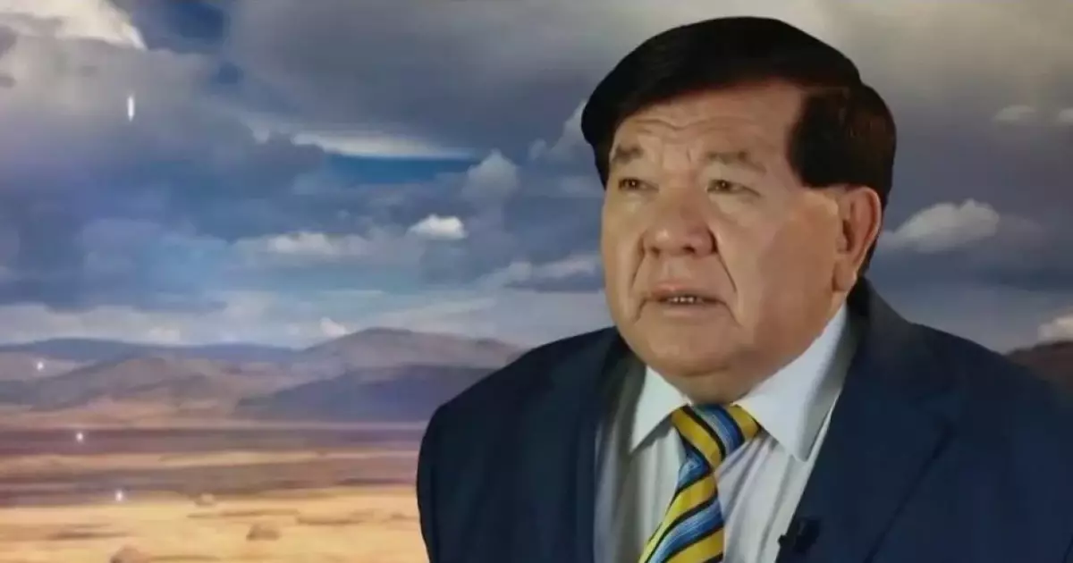   "Айтқанының бәрі келді...": Мұхтар Шаханов өмірін болжаған көріпкел туралы айтты (видео)   