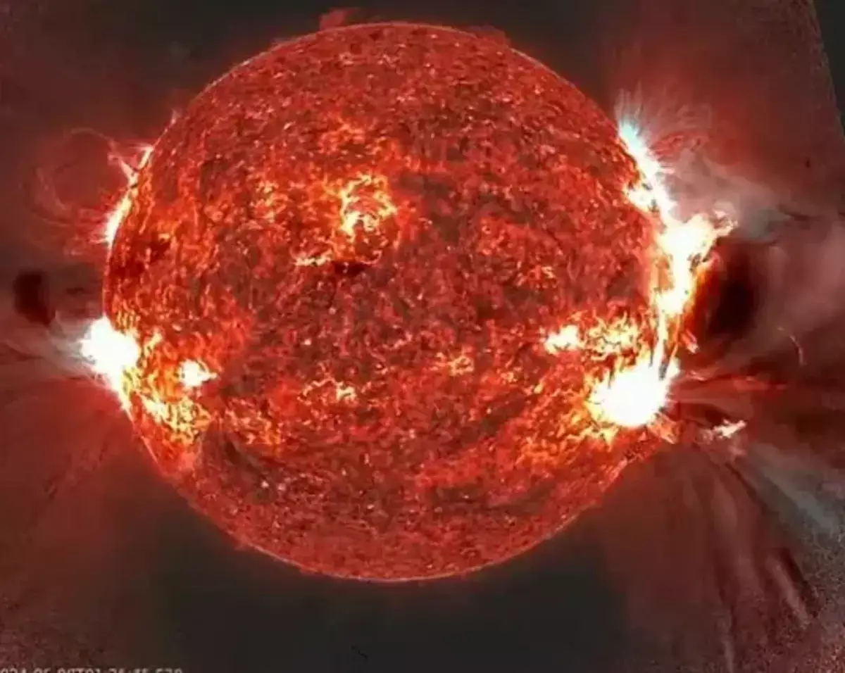 Солнце вышло из-под контроля: три мощнейшие вспышки за ночь - новости на Lada.kz 29.12.2025