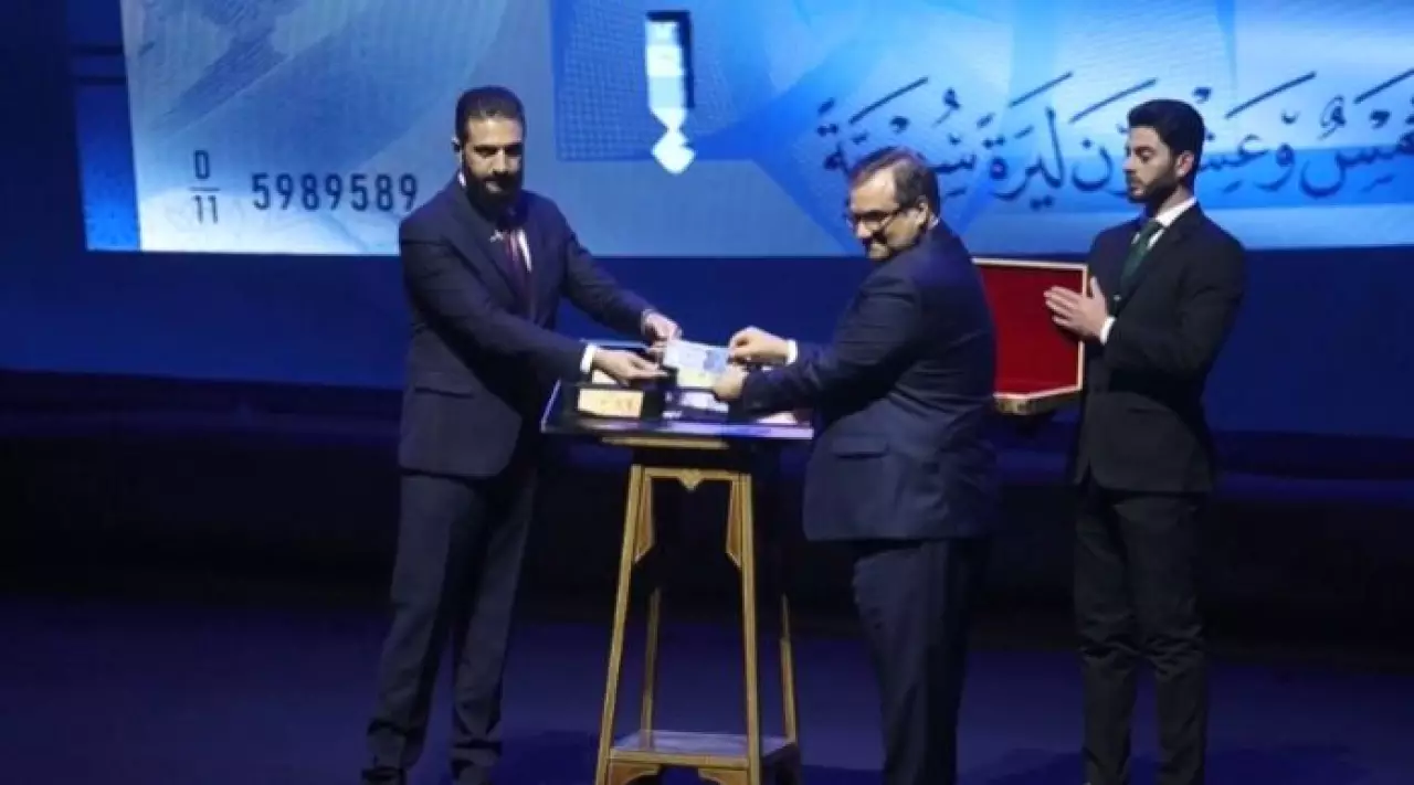 Новые банкноты представили в Сирии