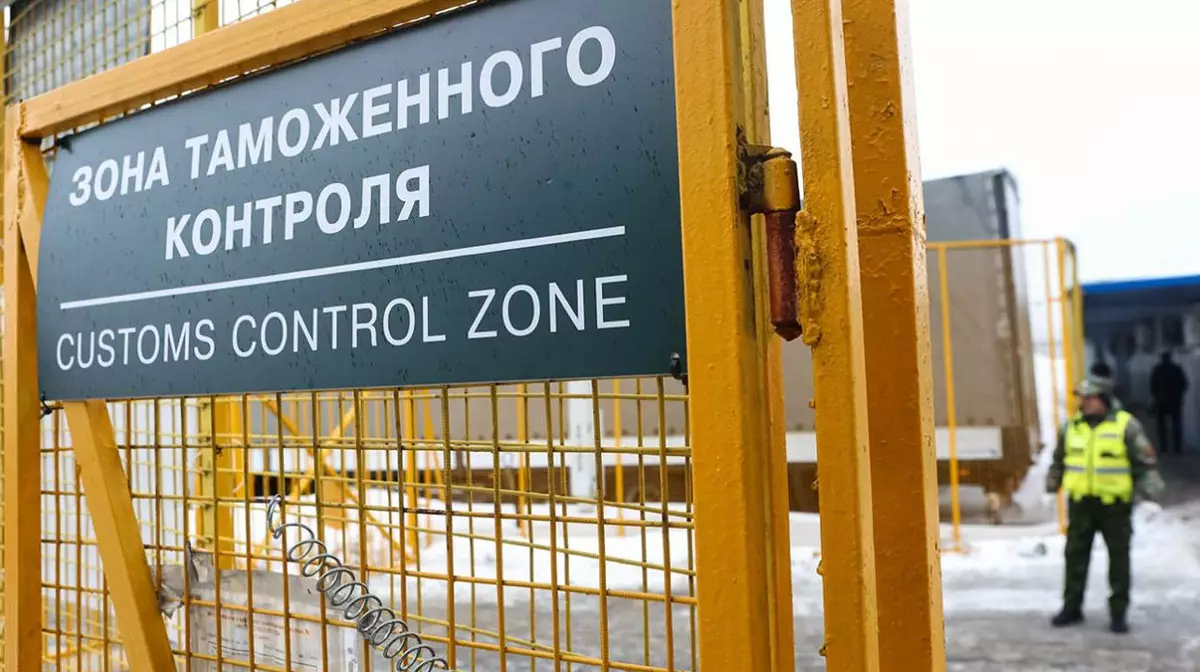В России начали блокировать продажу товаров, ввезенных через страны ЕАЭС