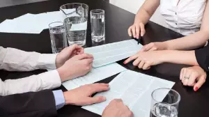 2025 жылы мемлекеттік органдар 130-дан астам кәсіптік стандарттарды әзірлеп, қайта қарады