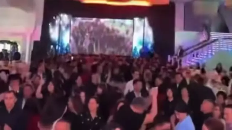 "Мұғалімдерді мазақ етіп, қорлады": ББ қызметкерінің видеосы кей мұғалімнің ашуына тиді