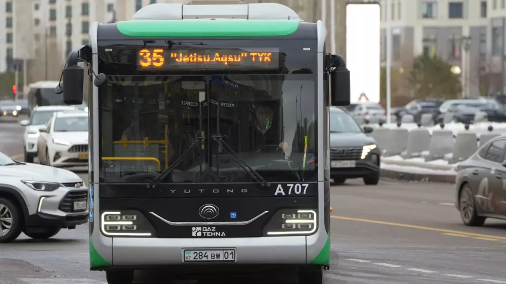 Астанчан предупредили о проблемах с общественным транспортом