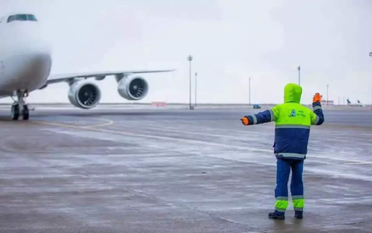 В аэропорту Астаны задерживаются рейсы в связи с непогодой