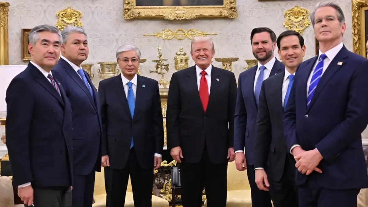 Тоқаевтың бір жылда неше рет шетелге шыққаны белгілі болды 