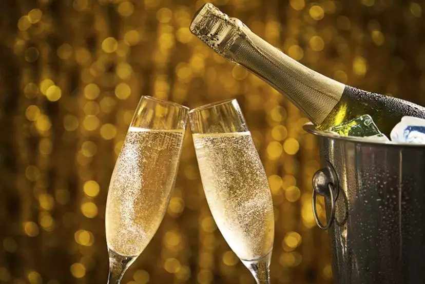 Казахстанцы все реже выбирают шампанское для праздников
