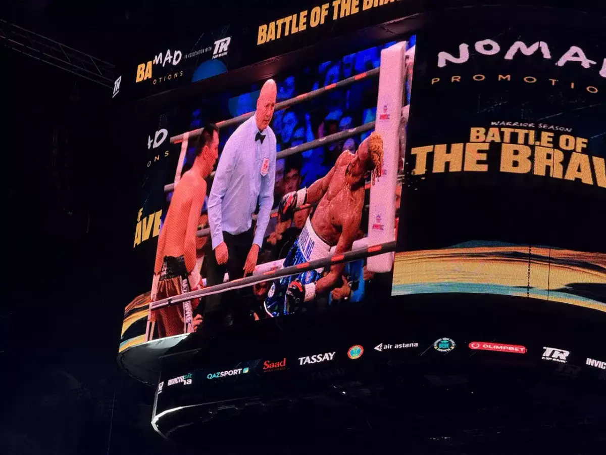 Боксер Жанибек Алимханулы может потерять все награды и достижения из-за допинга