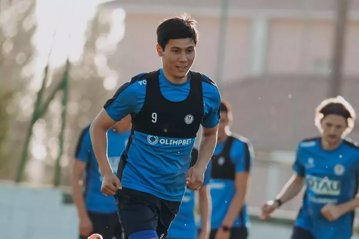 Бауыржан Исламхан Дастан Сәтпаев жайлы: оның жасында менде Англиядан ұсыныс болған емес