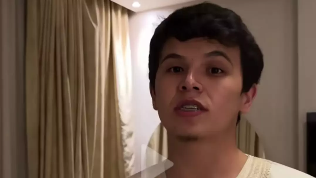 "Меккеде қайыр сұраған бірінші қазақ": Діндар жігіттің әрекеті сынға ұшырады