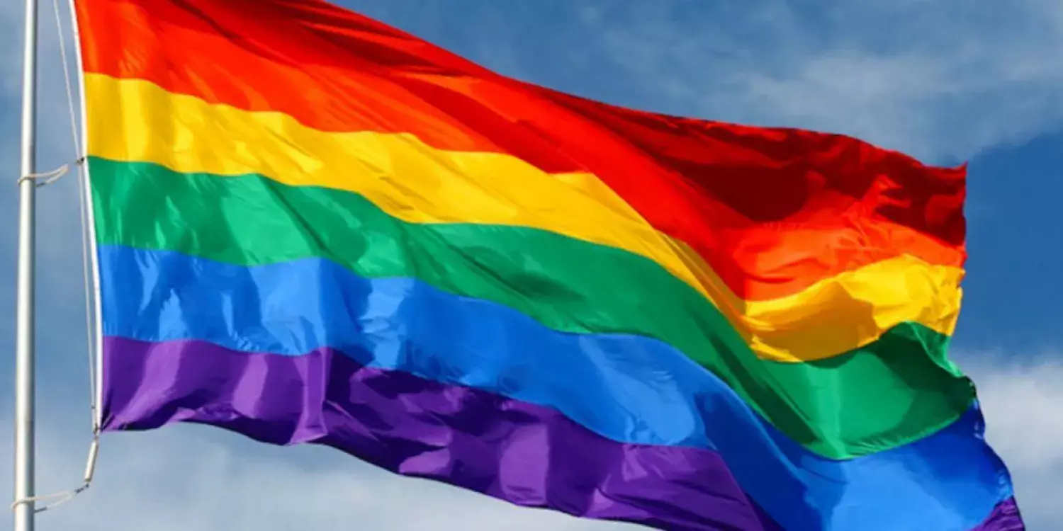 ЛГБТ насихатына заңмен тыйым салынды