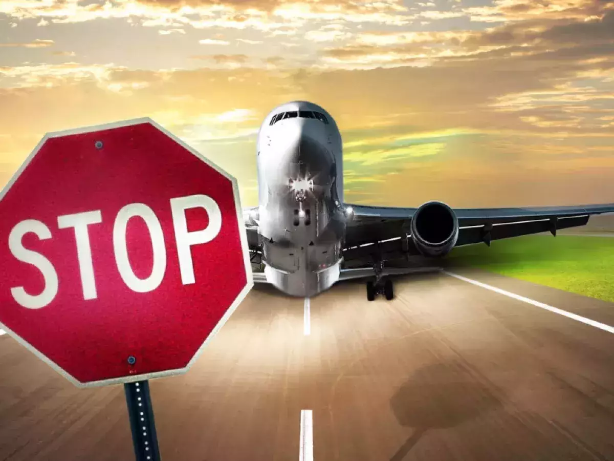 Пассажиры столкнулись с перебоями из-за непогоды в аэропорту Казахстана.