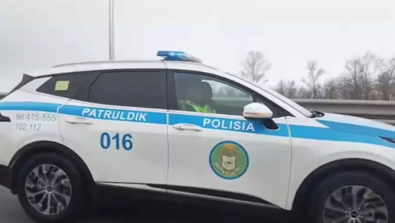 Полицейские сопроводили более 2 тысяч авто в Карагандинской области
