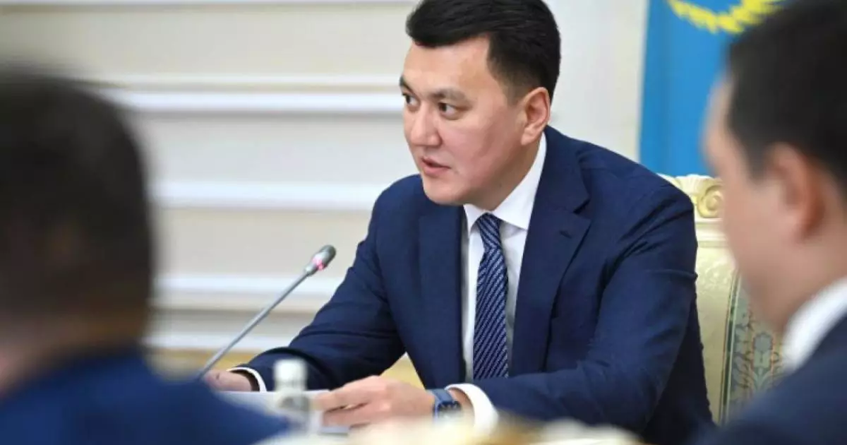  Президент «Заң және Тәртіп» қағидатын іске асыруға бағытталған бірқатар заңға қол қойды – Ерлан Қарин 