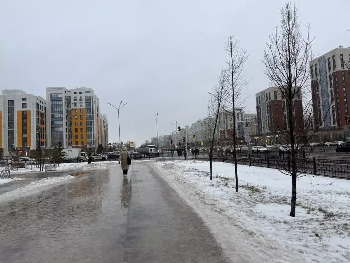 Гололед в Астане: больше сотни обращений за медицинской помощью