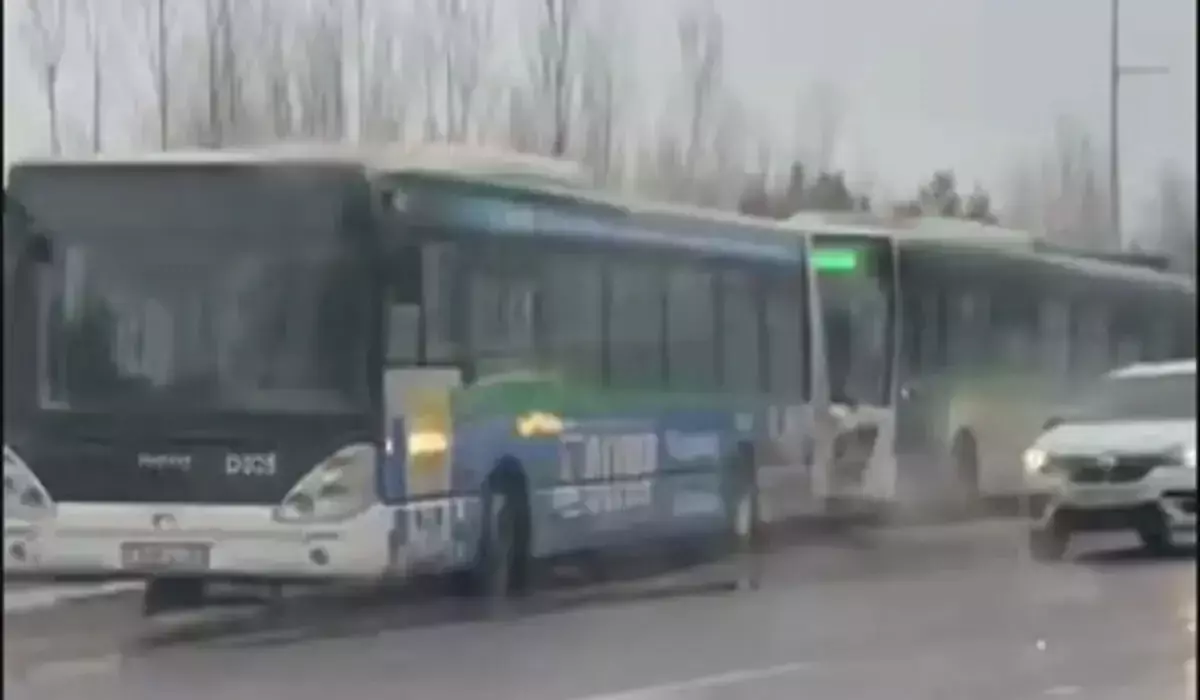 Астанада бір күнде 100-ден астам жол апаты тіркелді