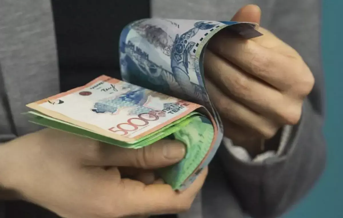 Новый список Минтруда: какие профессии в Казахстане станут самыми доходными с 2026 года - новости на Lada.kz 30.12.2025