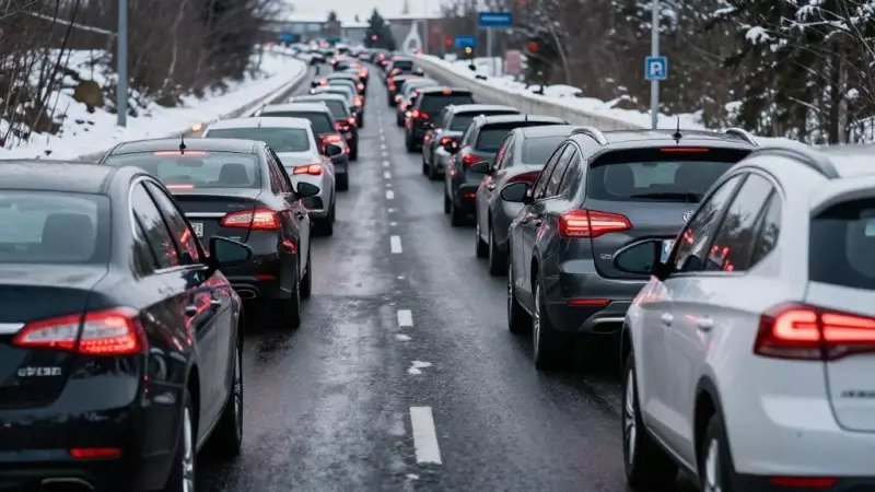 Сотни человек застряли между Казахстаном и Россией