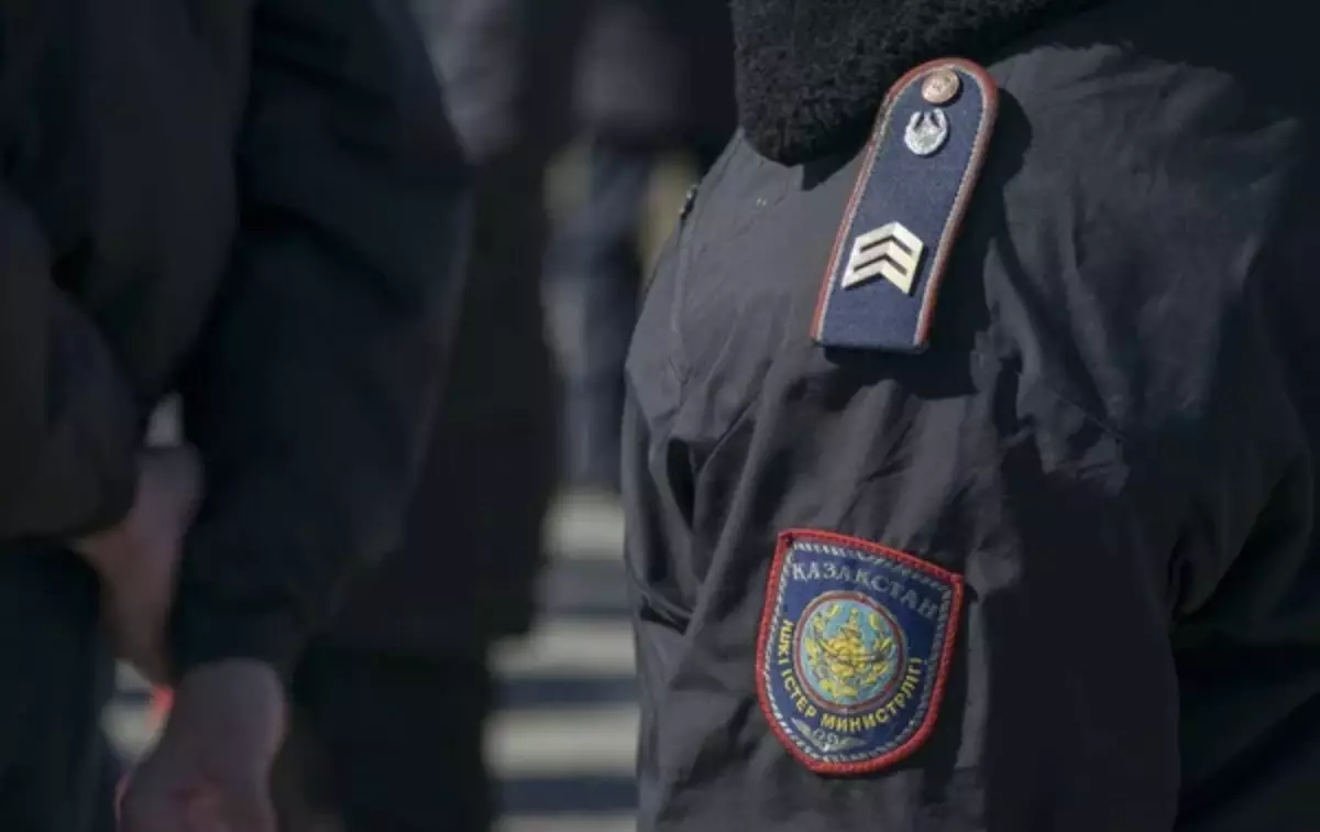 Қазақстанда енді полицияның ерікті көмекшілері күш қолдана алады: Ішкі істер министрлігі жаңа заңды түсіндірді