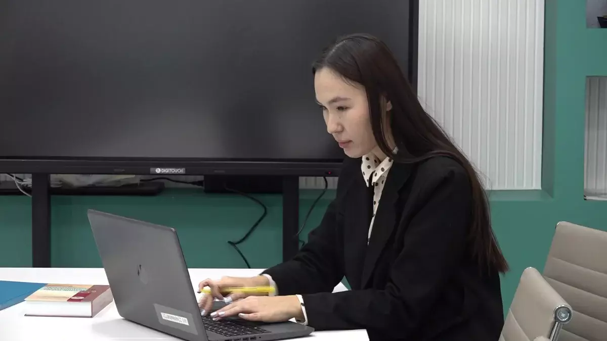 Алматыда 12 мыңға жуық мұғалім тегін кәсіби біліктілігін арттырды