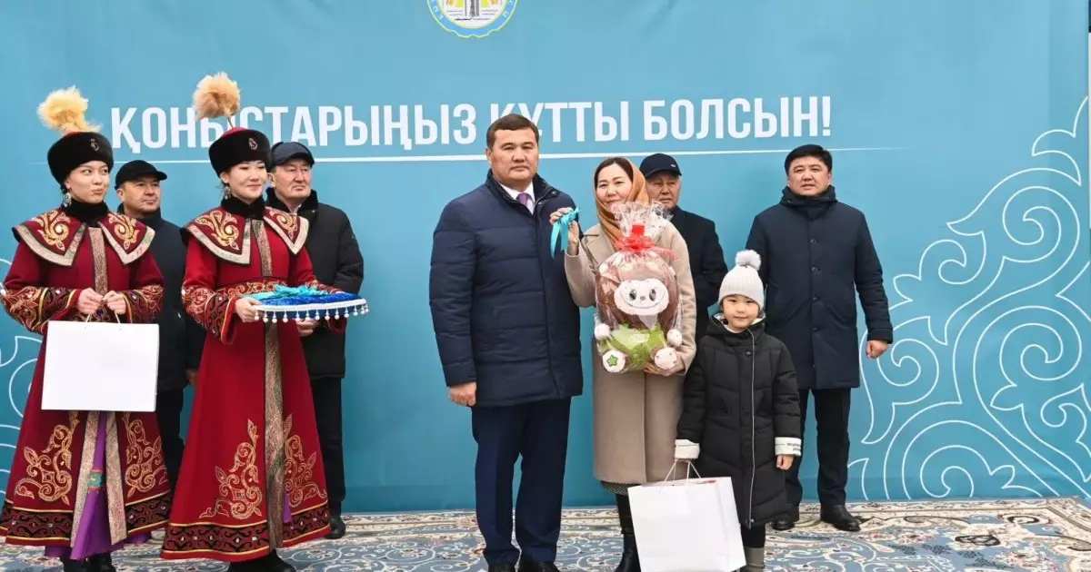  Қызылордалықтар Жаңа жыл қарсаңында пәтер кілтін алды 