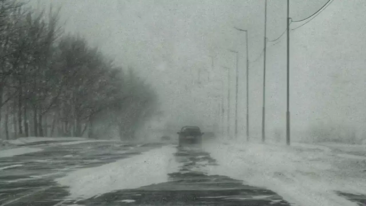 Узбекистанцев призвали соблюдать осторожность при поездках по Казахстану.